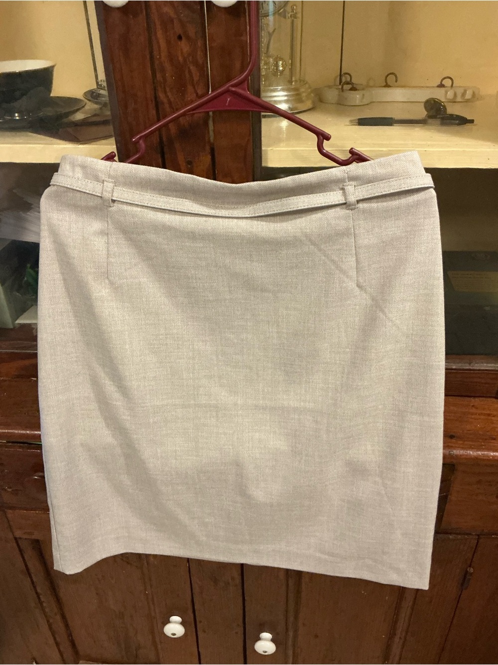 H&M Light Cream Pencil Skirt